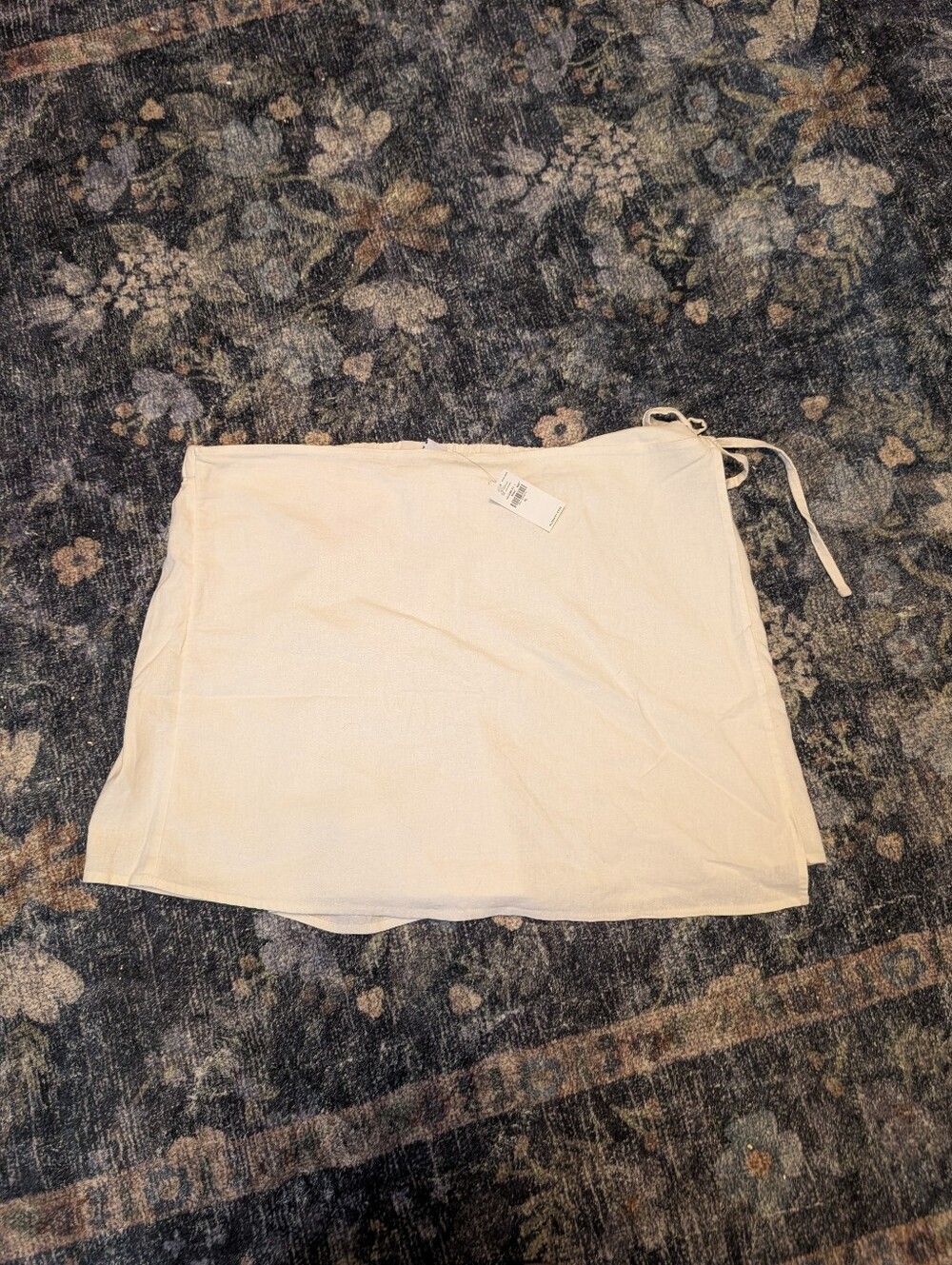 Old Navy White Linen Wrap Skort
